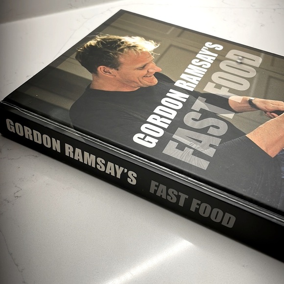 GORDON RAMSAY’S Fast Food Cookbook - Picture 6 of 7